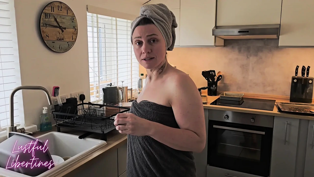 Creampie with My Hairy Mature Stepmom: Irresistible Cheating MILF