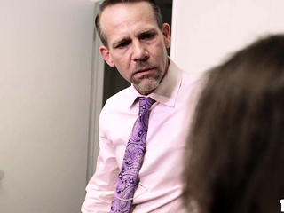 Angelina Diamanti sucks her bosses cock sucking him dry