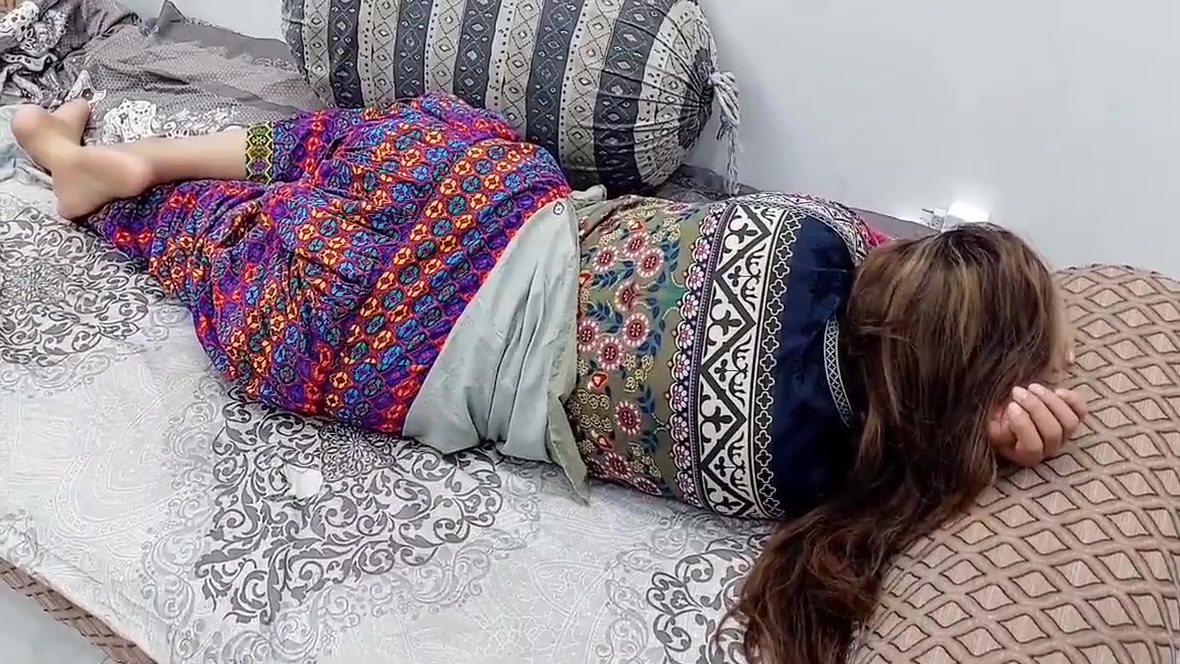 Pakistani Stepmom Best Closeup Anal Sex With Moaning