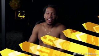 Brazzers House Season 3 Ep4 – Alexis Fawx hosts a filthy sex orgy