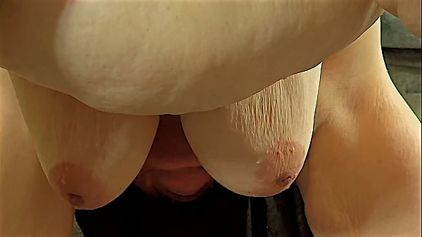 Big booty mature milf woman showing off and flashing her fat juicy ass and plump pussy in tight booty shorts