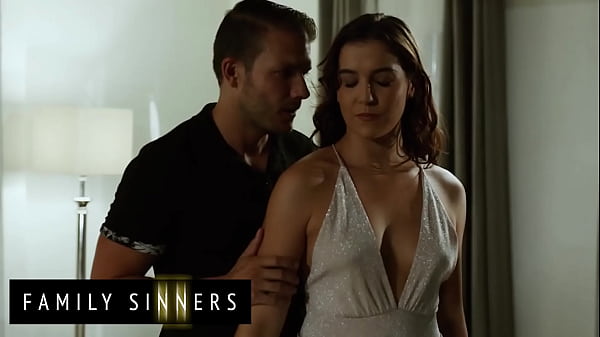 FAMILY SINNERS – Kasey Warner, Codey Steele – Weekend Getaway 15-30min